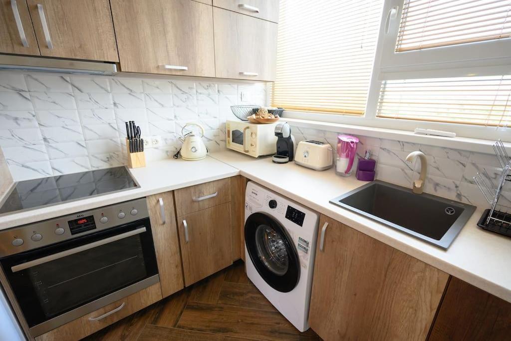 Sunset Luxury Apartment Варна Экстерьер фото
